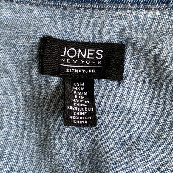 Jones New York Signature Jean Jacket - Picture 2 of 3